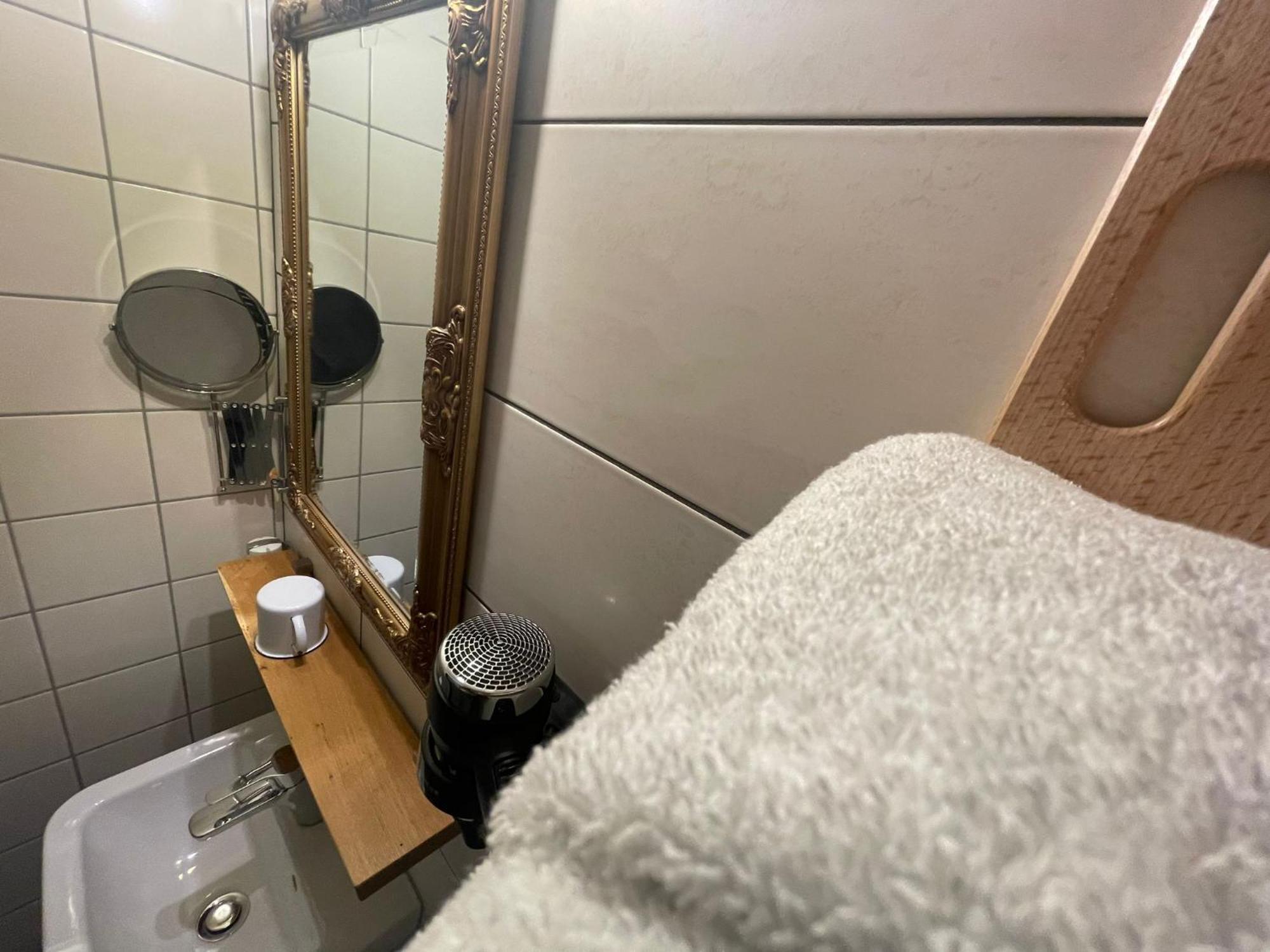 Koby Work&Stay Souterrain Apartment, Wifi&Komfort Herford Esterno foto